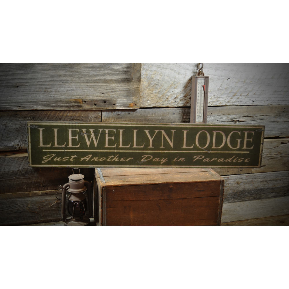 Lodge Lake Vintage Wood Sign