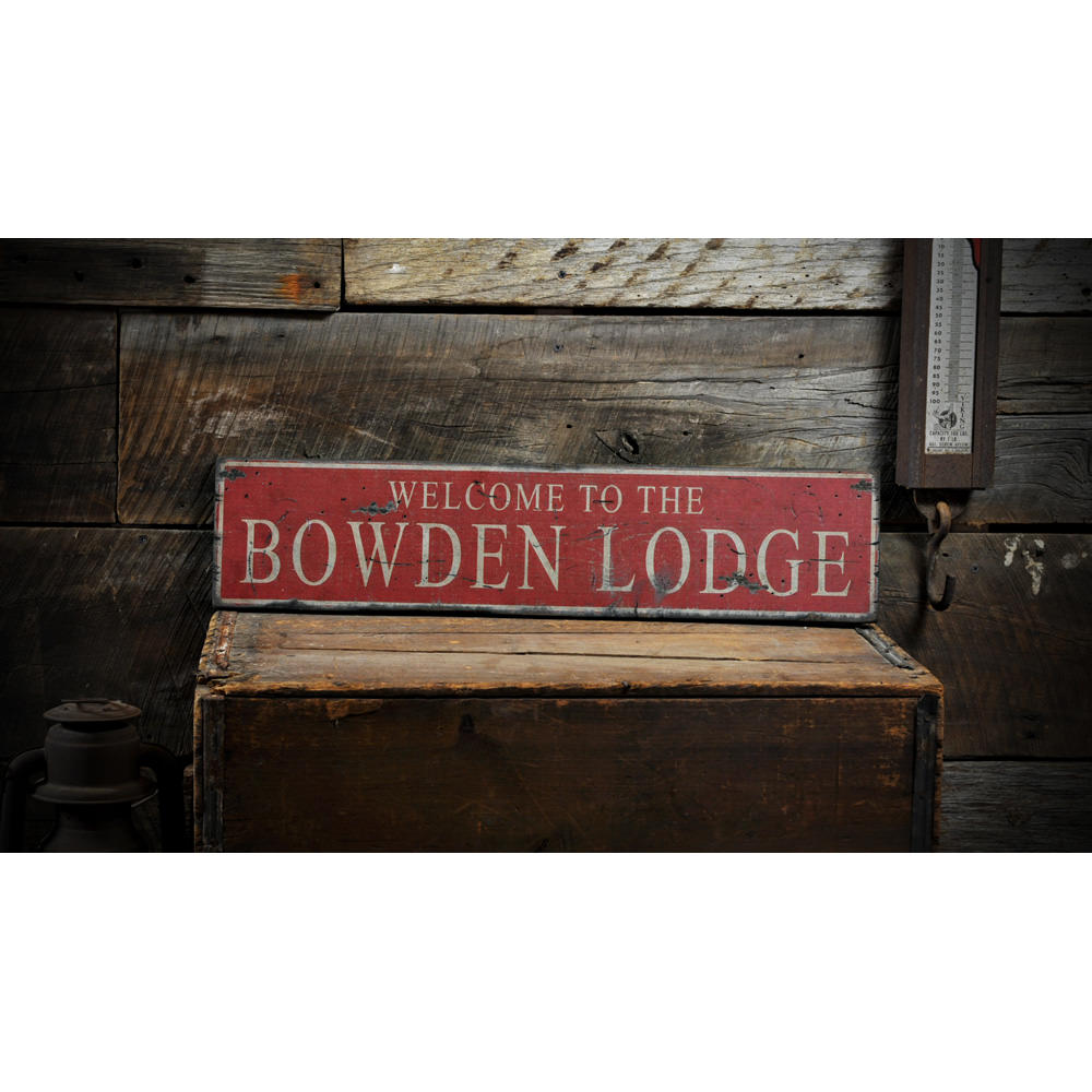 Welcome to Family Lodge Vintage Wood Sign