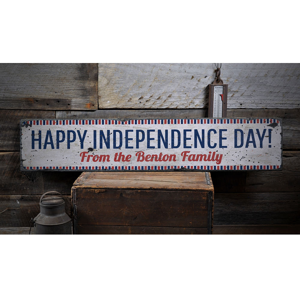 Happy Independence Day Holiday Vintage Wood Sign