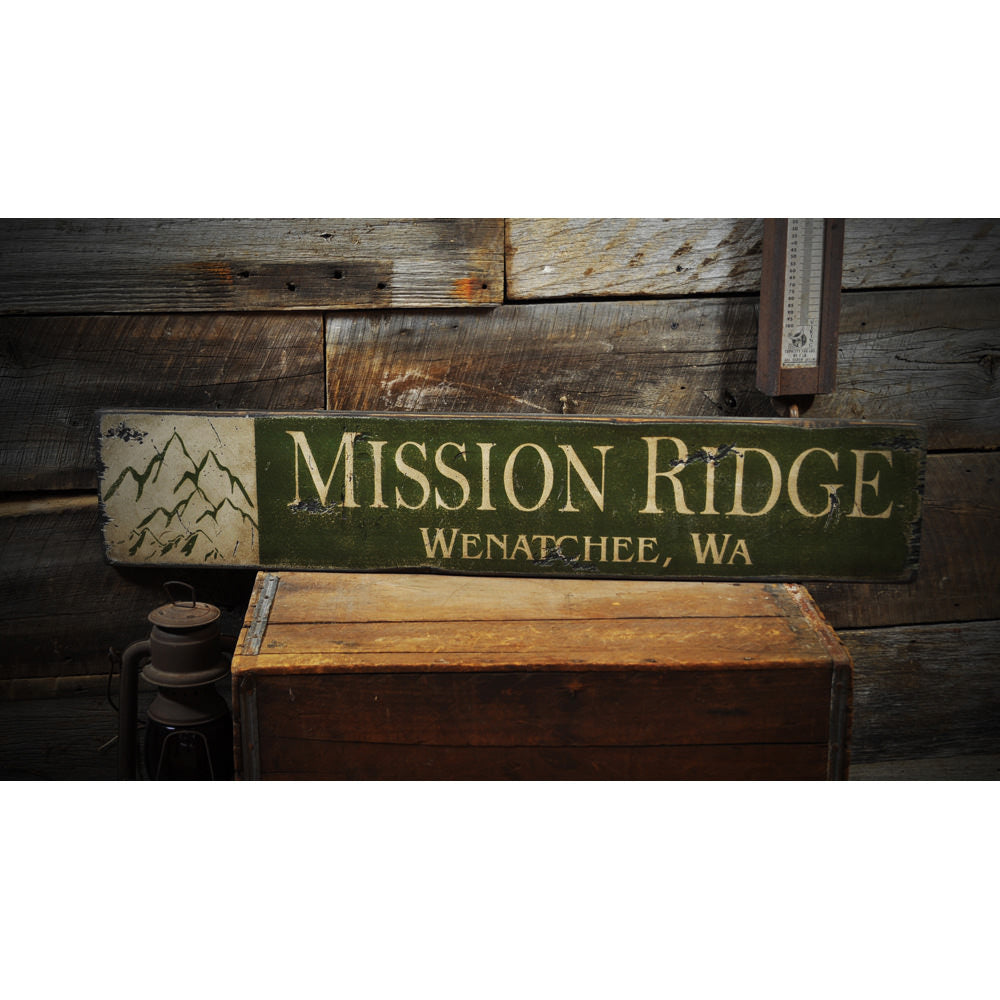 Mountain Ridge City/State Vintage Wood Sign