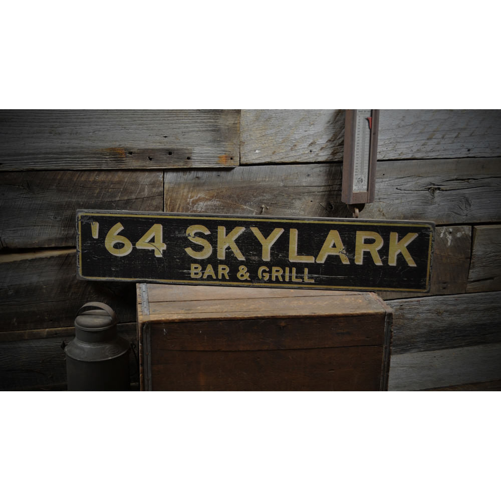 Car Bar & Grill Vintage Wood Sign