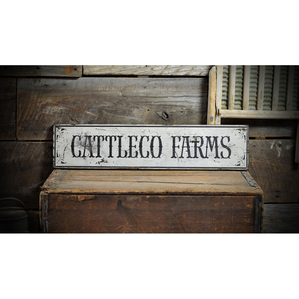 Distressed Cattle Farm Vintage Wood Sign