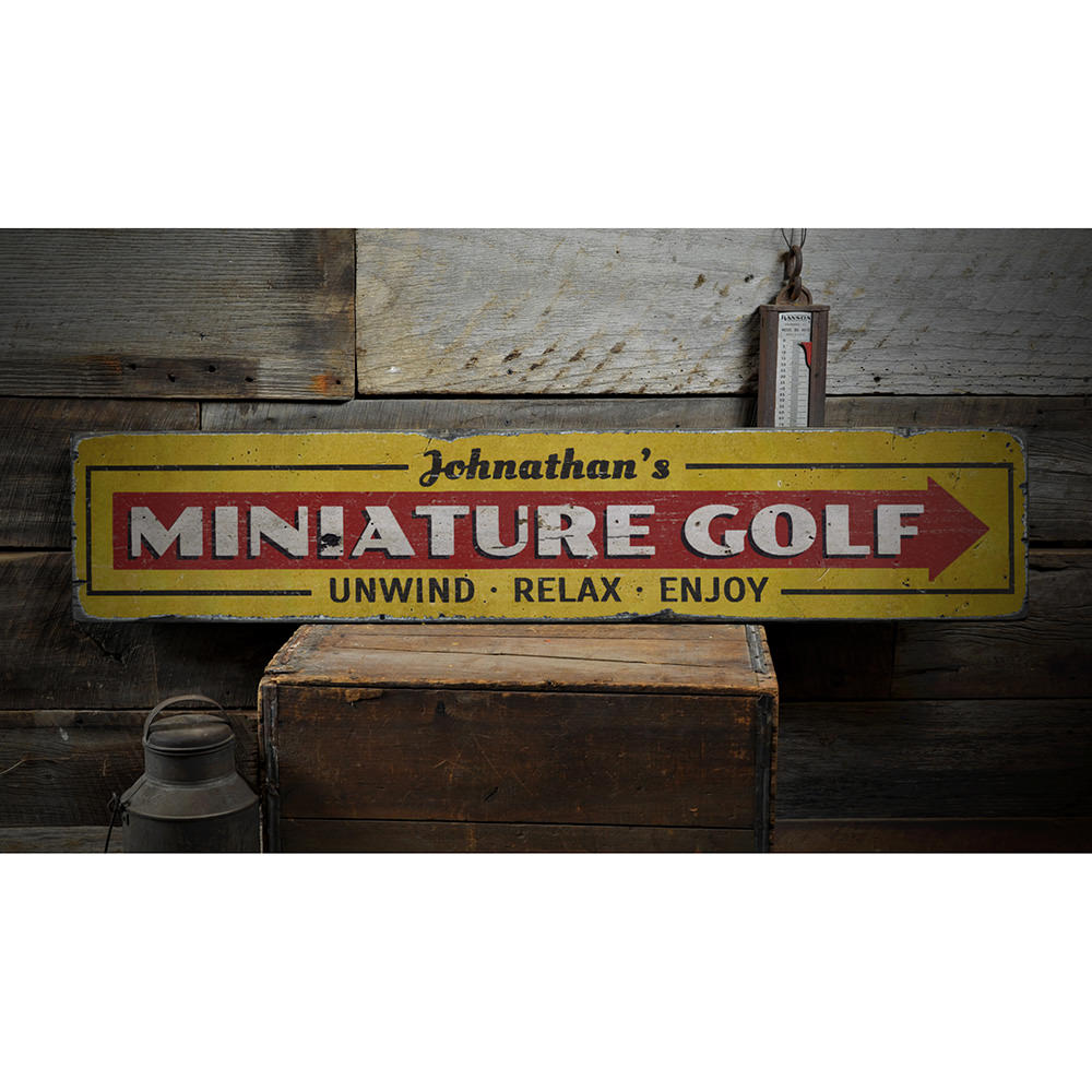 Mini Golf Vintage Wood Sign