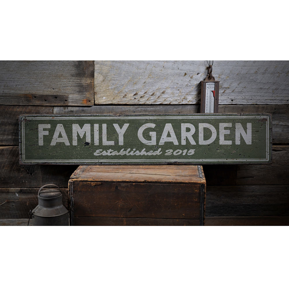 Family Garden Established Date Vintage Wood Sign
